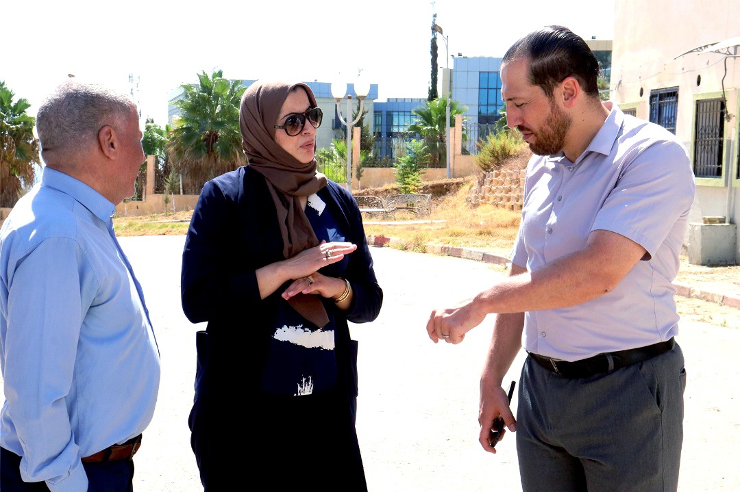 زيارة مدير المدرسة العليا للتجارة، البروفيسور إسحاق خرشي الإقامة الجامعية إسبنطوط 1000 سرير